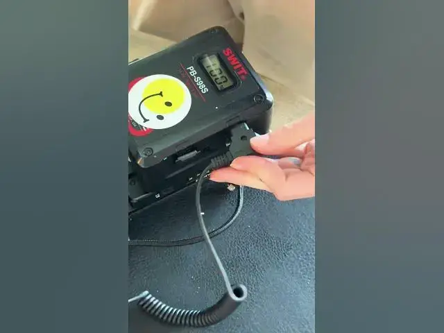 Video thumbnail for 🔋camera battery #battery #camera #bmpcc #dtap #cinema #cinematography #filmmaking #filmmaker