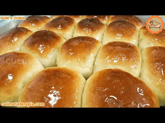 Video thumbnail for O PÃO DOCE CASEIRO MAIS FOFINHO E GOSTOSO QUE EXISTE! PÃO DE IOGURTE FÁCIL!