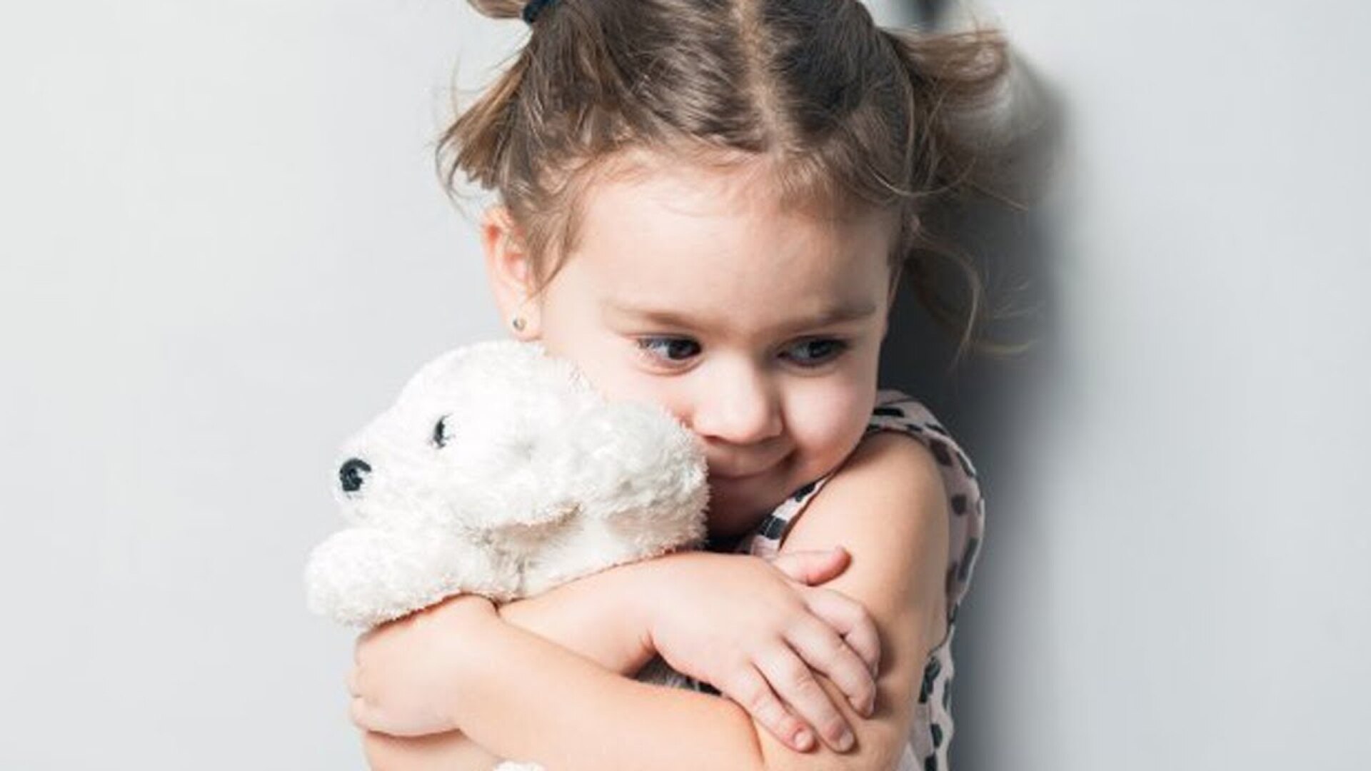 Video thumbnail for Amazing Parenting Hacks You'll Wish You Knew Sooner