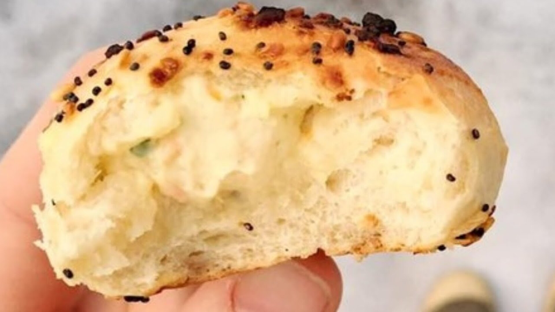 Video thumbnail for Frozen Breakfast Sandwiches That Are Definitely Worth The Money