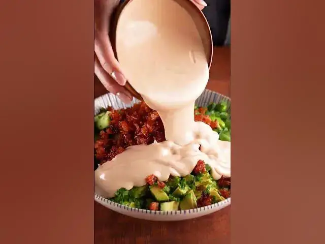 'Video thumbnail for CRISPY RICE SALAD BOWL RECIPE'