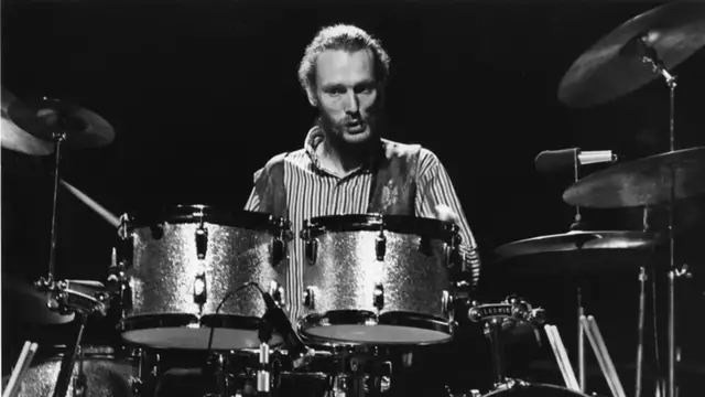 Video thumbnail for 60s Drum Solos That Blew Audiences Away