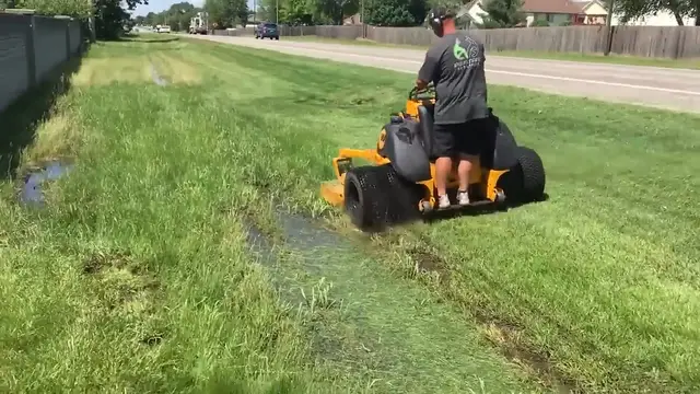 Video thumbnail for How Zack Greinke Became the Weirdest Player in Sports