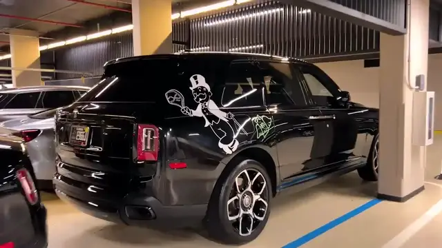 Video thumbnail for Inside Messi_s Porsche Tower With Supercar Elevator(720P_HD)