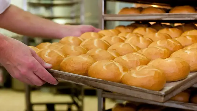 Video thumbnail for Secrets Of The Sam's Club Bakery You'll Wish You Knew Sooner