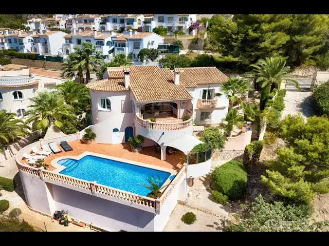 'Video thumbnail for Villa in Benitachell CALISTROS for sale Beds 4 Baths 3 - € 498,000 - Spanish Casa Properties'