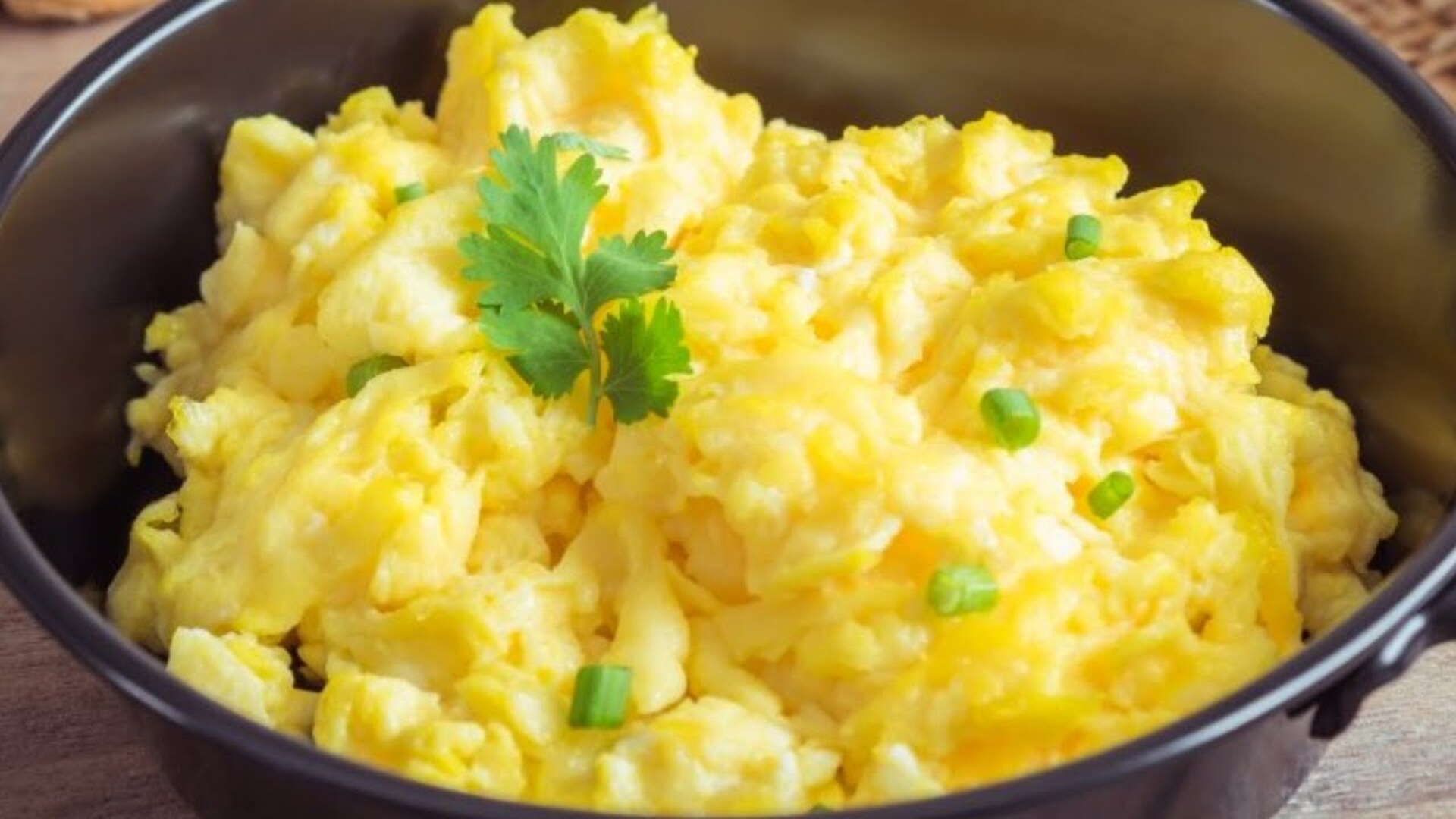 Video thumbnail for The Reason You Shouldn't Add Milk To Your Scrambled Eggs