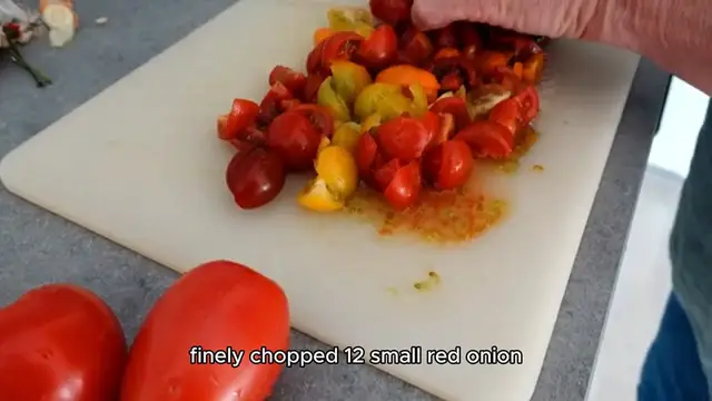 Video thumbnail for chipotle corn salsa recipe