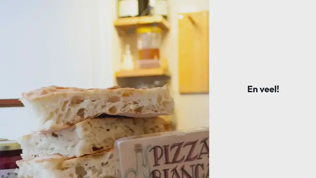 Video thumbnail for Broodbakken bij Gebroeders Niemeijer