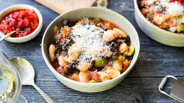 Video thumbnail for Our Butter Beans Recipe Will Transport Your Tastebuds To Italy