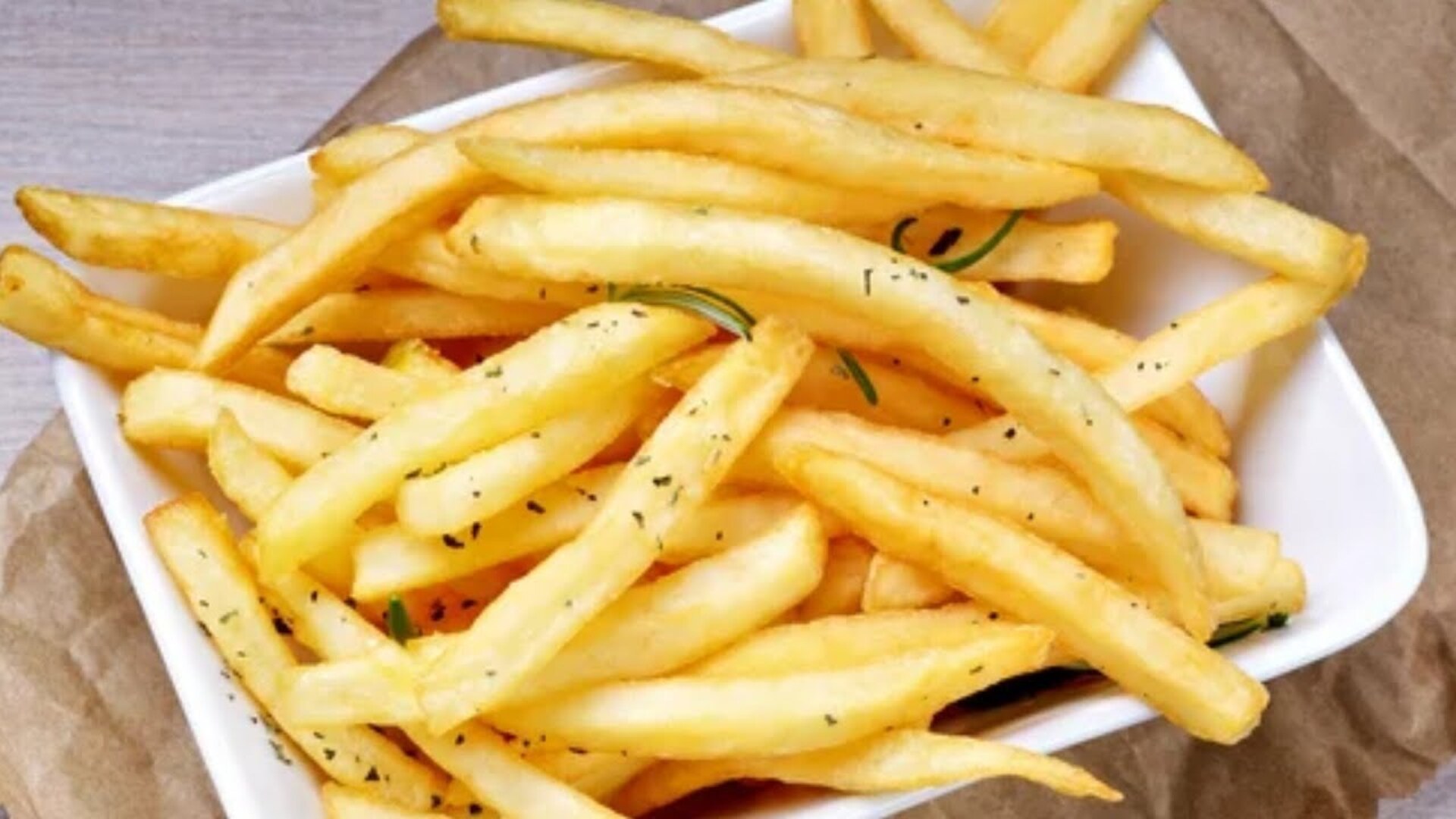 Video thumbnail for The Only Type Of Oil You Should Use For Homemade French Fries