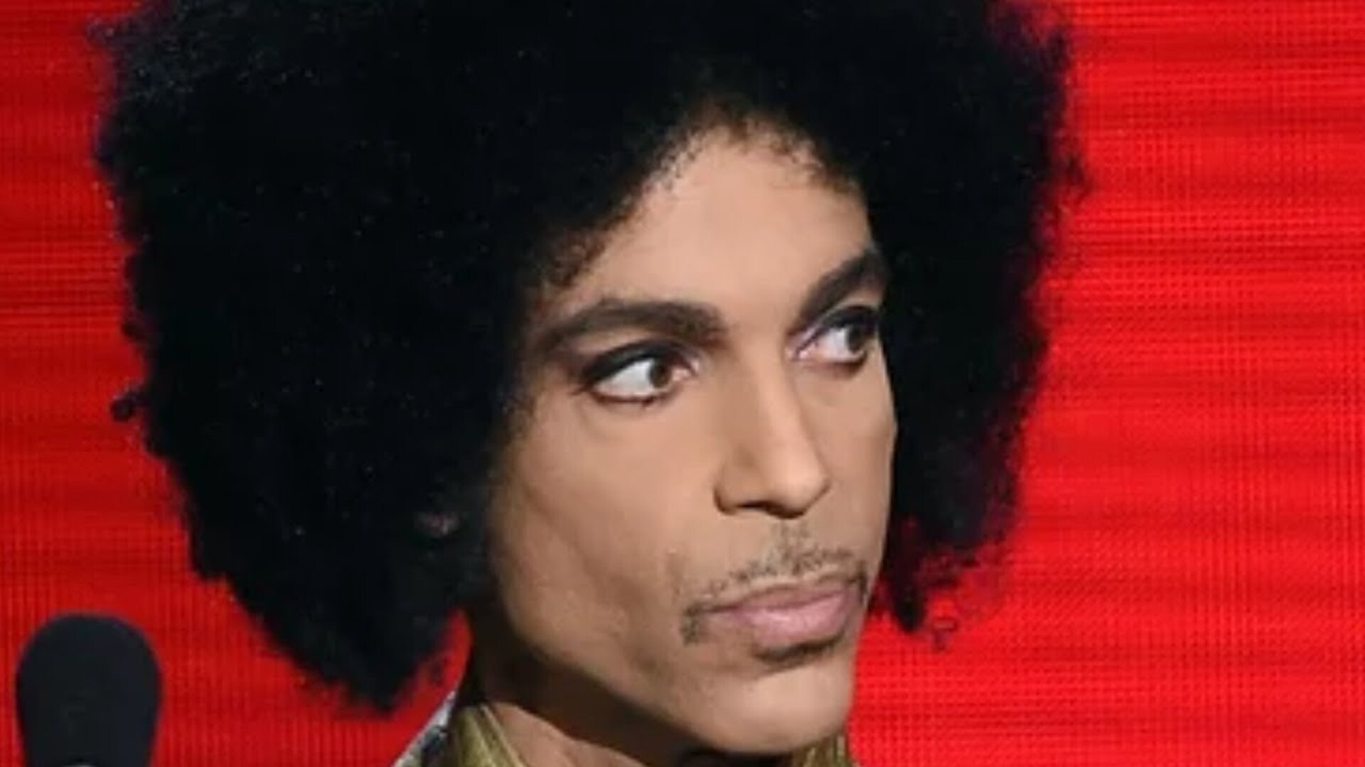 Video thumbnail for What Prince Liked To Eat, According To His Former Chef