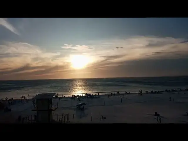Video thumbnail for Pôr do sol na Praia Grande, Arraial do Cabo