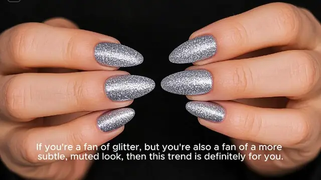 Video thumbnail for Matte Glitter Nails