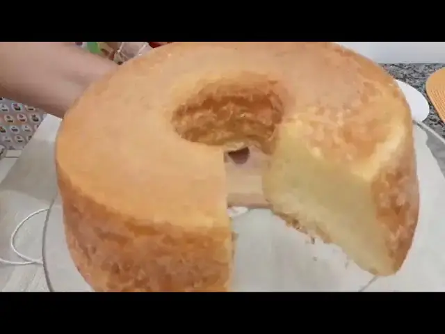 Video thumbnail for Bolo pão de Queijo de Liquidificador - BOLO DE POLVILHO DOCE 2° PARTE