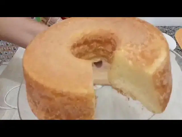 Video thumbnail for Bolo Pão de Queijo de Liquidificador - BOLO DE POLVILHO DOCE - 1° PARTE