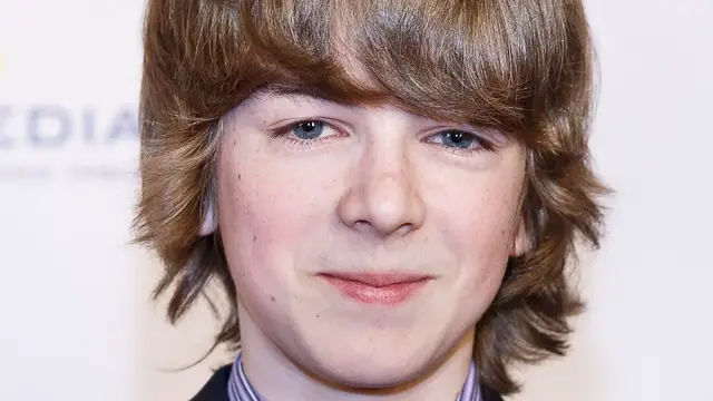 Video thumbnail for These Celebs Are Stuck In Prison For The Rest Of Their Lives