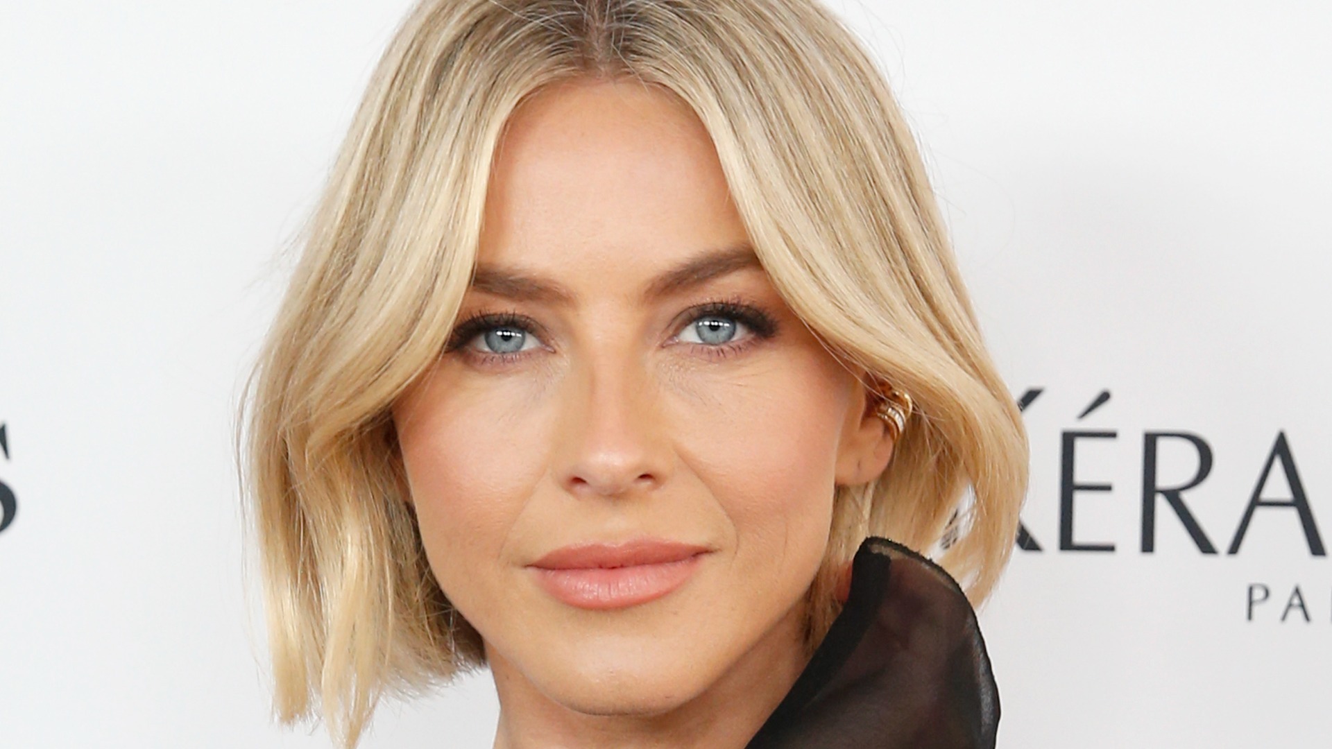 Video thumbnail for The Most Daring Outfits Julianne Hough Has Ever Worn