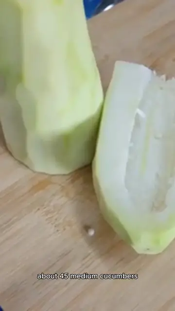'Video thumbnail for refrigerator pickles recipe'
