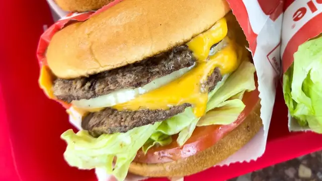 'Video thumbnail for Culver's Vs In-N-Out: Everything You Need To Know'