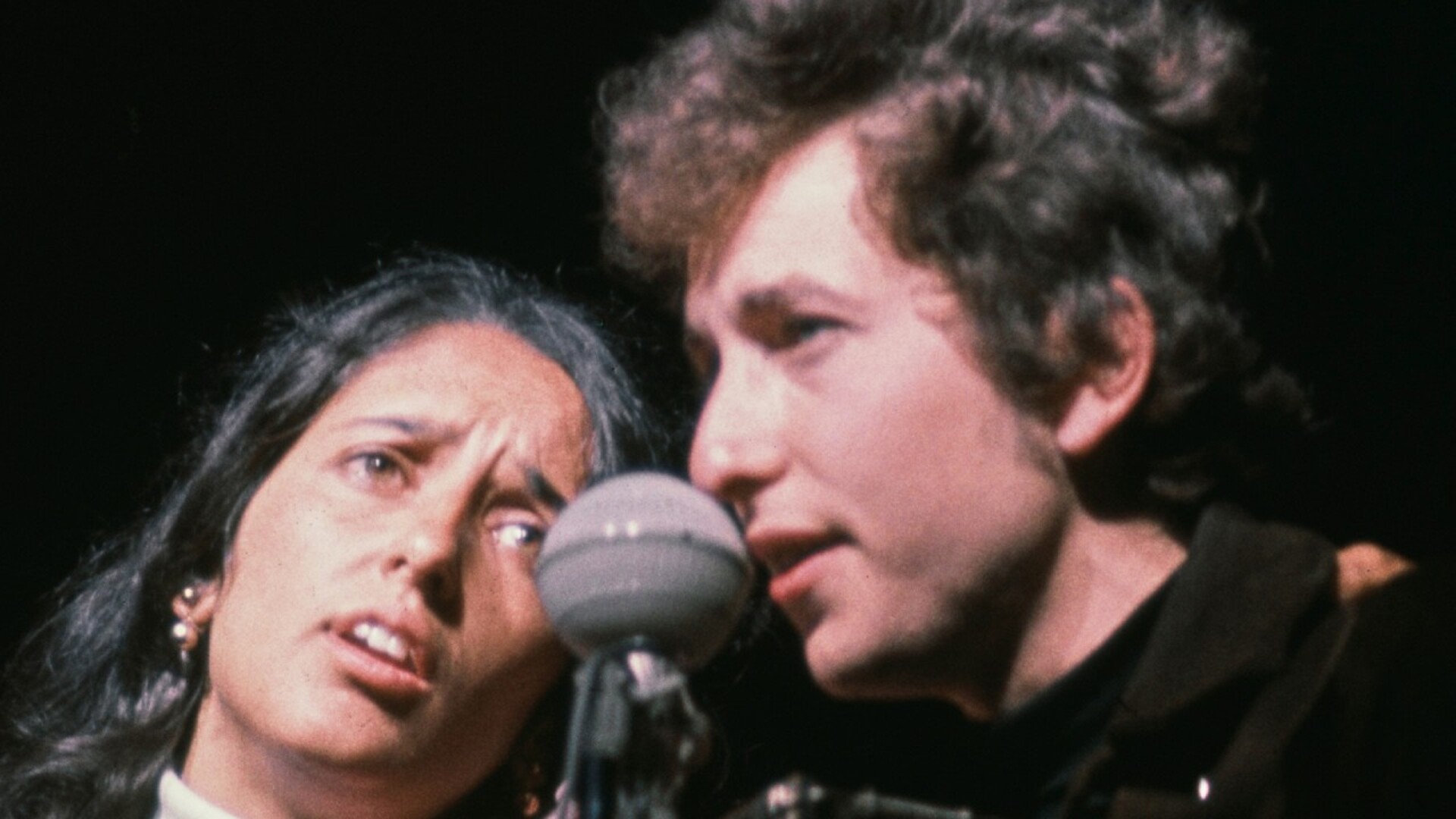 Video thumbnail for The Untold Truth Of Joan Baez