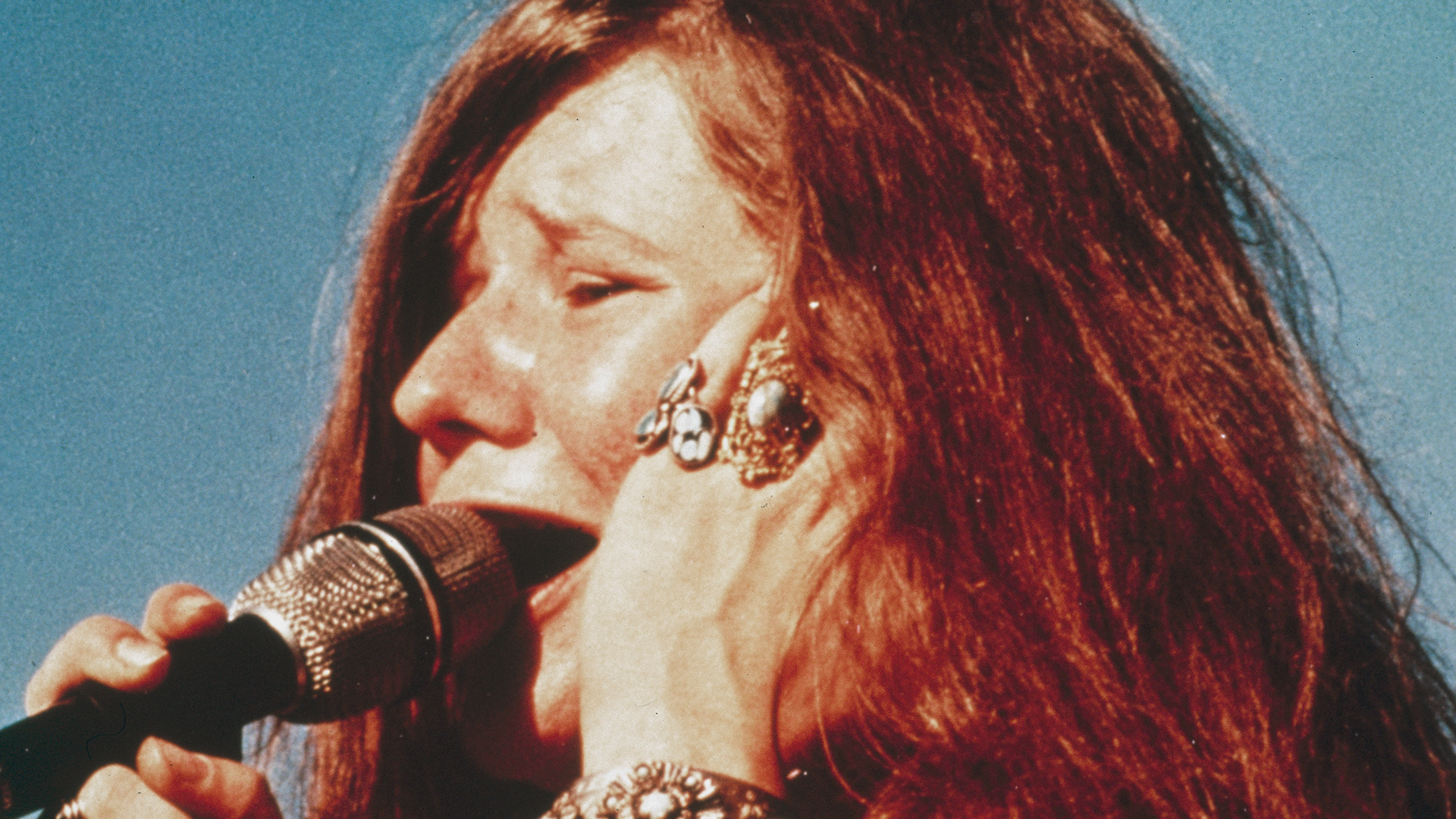 Video thumbnail for Things We Only Learned About Janis Joplin After She Died