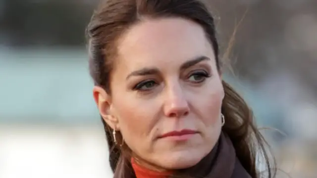 'Video thumbnail for Kate Middleton's Subtle Sign Of Rage At Meeting Meghan Markle'