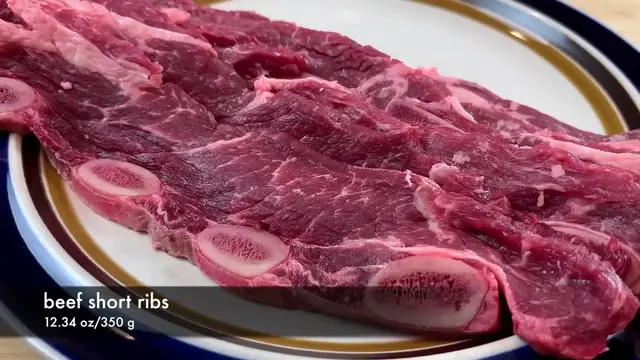 'Video thumbnail for Beef Short Rib   Onion Stir Fry   How To Cook Beef Rib On Stove Top Short Ribs In Black Pepper Sauce(720P HD)'