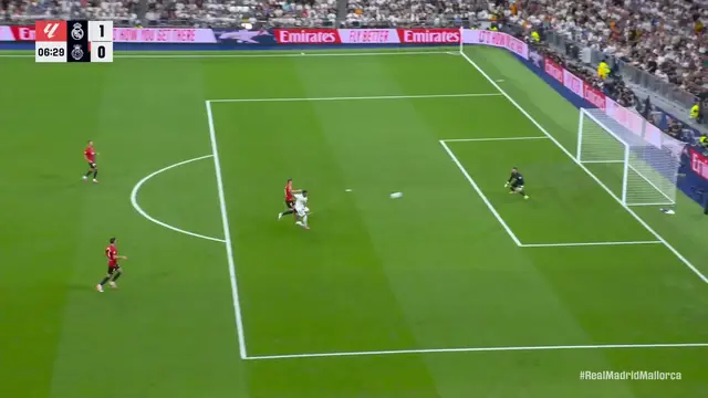 'Video thumbnail for REAL MADRID 2 - 1 RCD MALLORCA | HIGHLIGHTS LALIGA EA SPORTS'