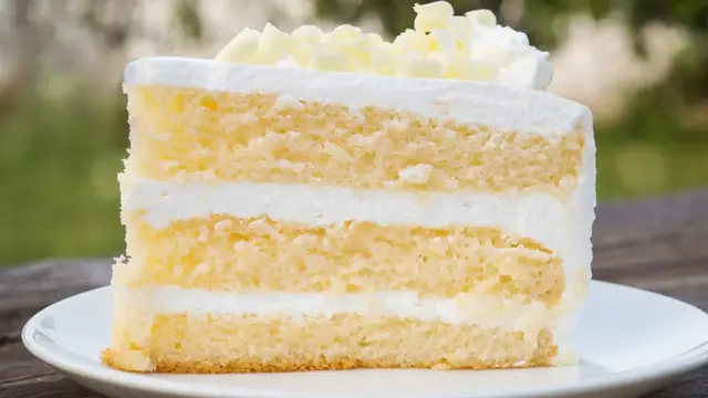 Video thumbnail for The Best Addition You Can Add To Your Cake Comes From A Can