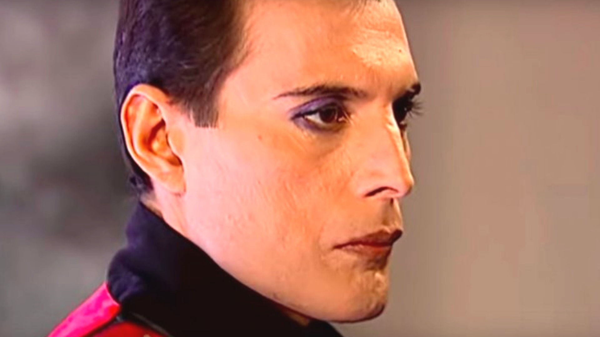 Video thumbnail for Things We Learned About Freddie Mercury After He Died