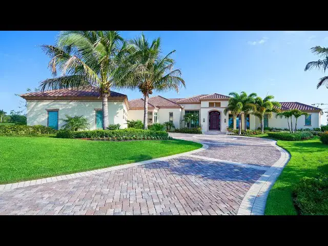Video thumbnail for Is Florida a Good Place to Live Exploring Sunshine and Possibilities