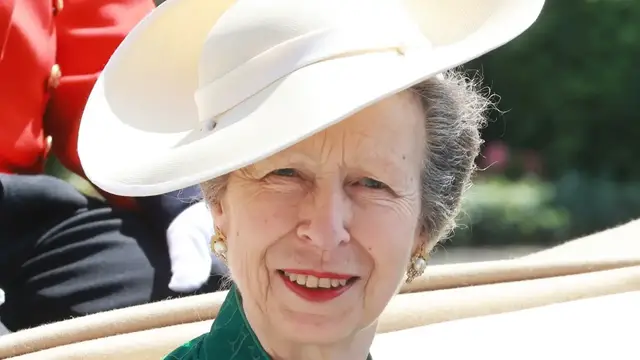 Video thumbnail for Extremely Awkward Princess Anne Moments Caught On Camera