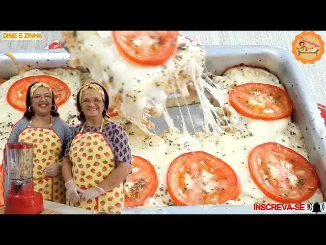 Video thumbnail for Lanchão Pizza Recheada de Liquidificador Rápida e Fácil, recheado com frango e muito queijo