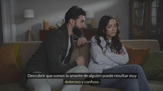 Video thumbnail for ¿Debería afectarme descubrir que soy la amante y aún lo quiero a mi lado?