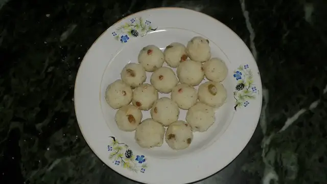 Video thumbnail for मावा के लडडू बनाने की विधि | How to make Mava Peda | Khoya Peda -  Easy Peda Recipe