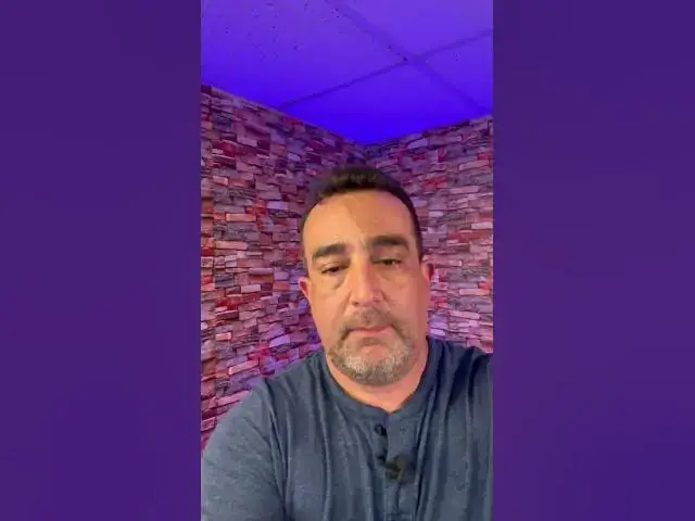 Video thumbnail for How to use the Rode Wireless GO II with your iPhone for better audio #shorts