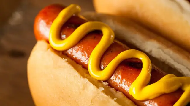 'Video thumbnail for The Unhealthiest Costco Food Court Orders (No, It's Not The Hot Dog)'