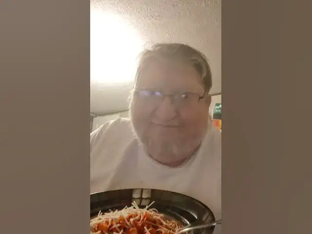 Video thumbnail for homemade SpaghettiOs