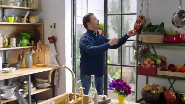 Video thumbnail for Roast Veg Megamix   Jamie Oliver(720P HD)