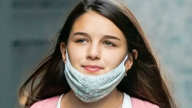 'Video thumbnail for The Truth About Tom Cruise & Katie Holmes' Daughter Suri'