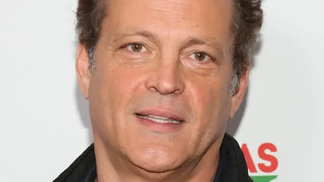 Video thumbnail for These Celebs Have Insanely Gorgeous Wives