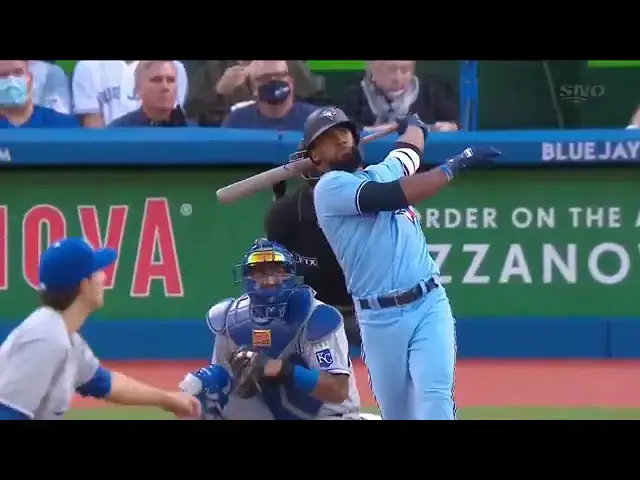 'Video thumbnail for Teoscar Hernandez CRUSHES Home Run 7/30/21'