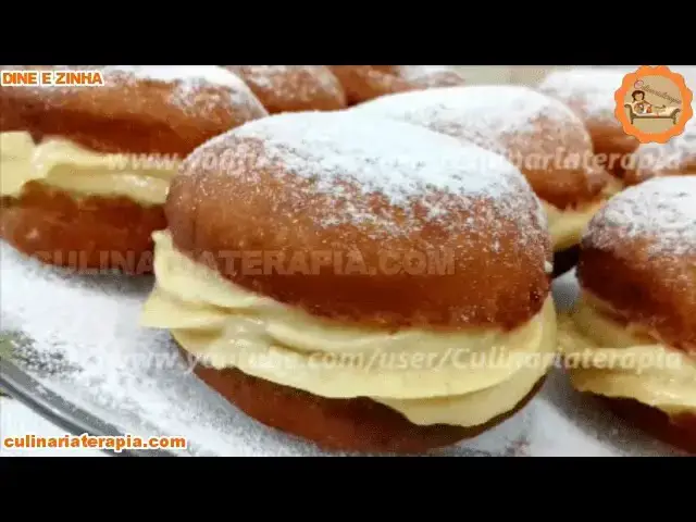 Video thumbnail for Sonho de Padaria com Recheio de Creme de Confeiteiro de Doce de Leite