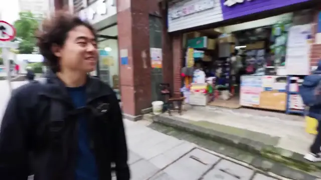 'Video thumbnail for I Tried Chili Fried Chicken in Chongqing_ China_ (My Mouth is Numb__) 馃嚚馃嚦(720P_HD)'