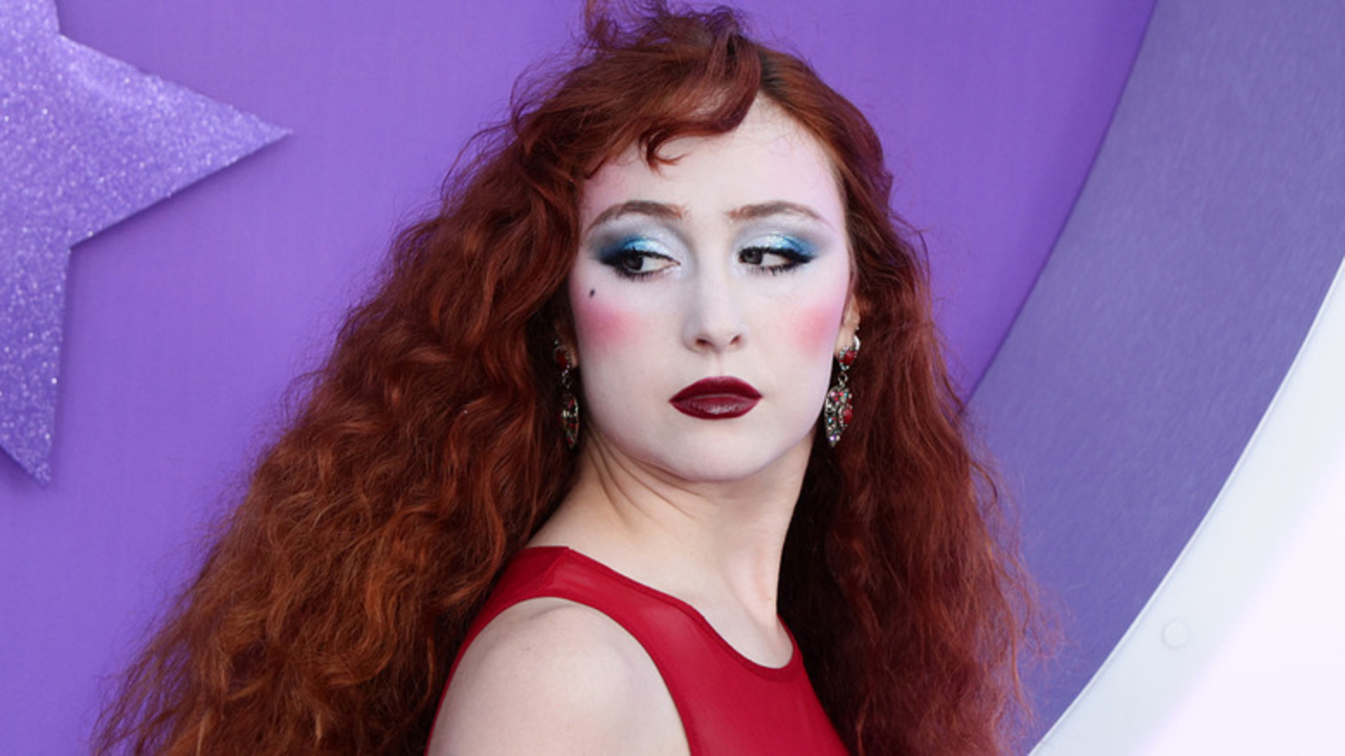 Video thumbnail for What Chappell Roan Looks Like Underneath All That Makeup