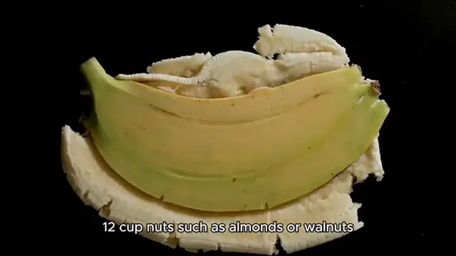 Video thumbnail for Banana Granola Bars recipe