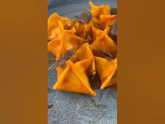 Video thumbnail for FAGOTTINI RICOTTA GAMBERO ROSSO E TARTUFFO #cuisineitalienne #recetteitalienne #pasta #pastalover