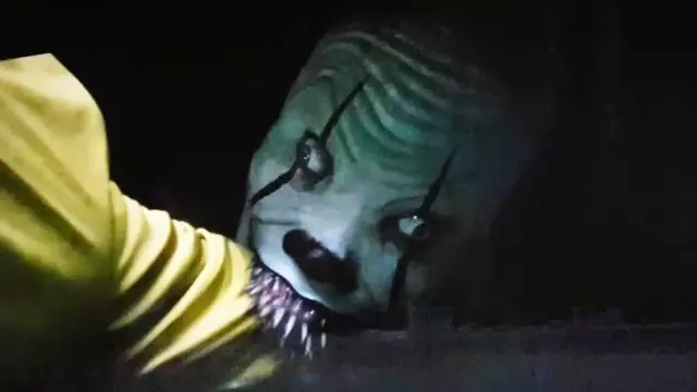 'Video thumbnail for Movie Scenes That Traumatized Fans'