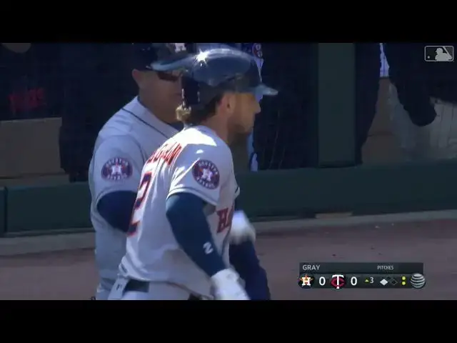 'Video thumbnail for Alex Bregman BELTS a RBI Single, Scoring Mauricio Dubon! | Houston Astros | 4/7/2023'